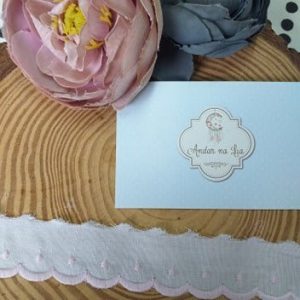Bordado Inglês rosa claro