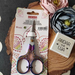 Tesoura de Bordar Multicolor 5´´